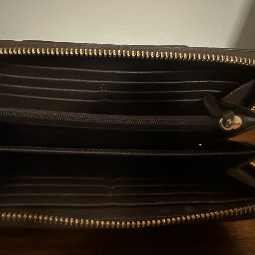 Coach Gray Snake Pattern Wallet - Picture 3 of 3